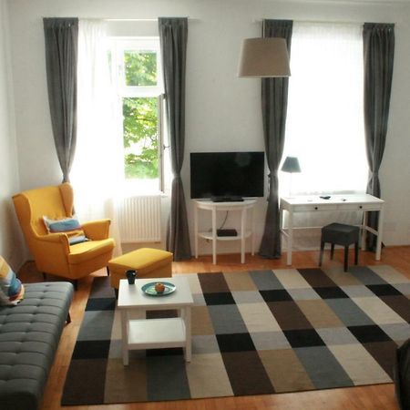 Enjoy Apartman Ödenburg Exterior foto